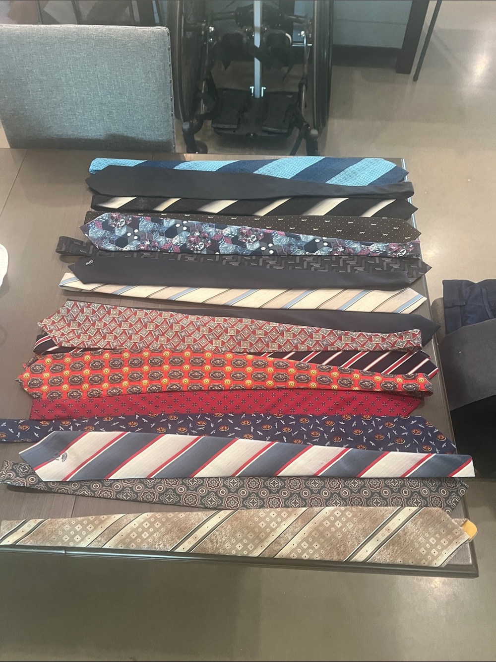 Men's Assorted Patterned Silk Ties - Blue, Red, Navy, Gray, Beige